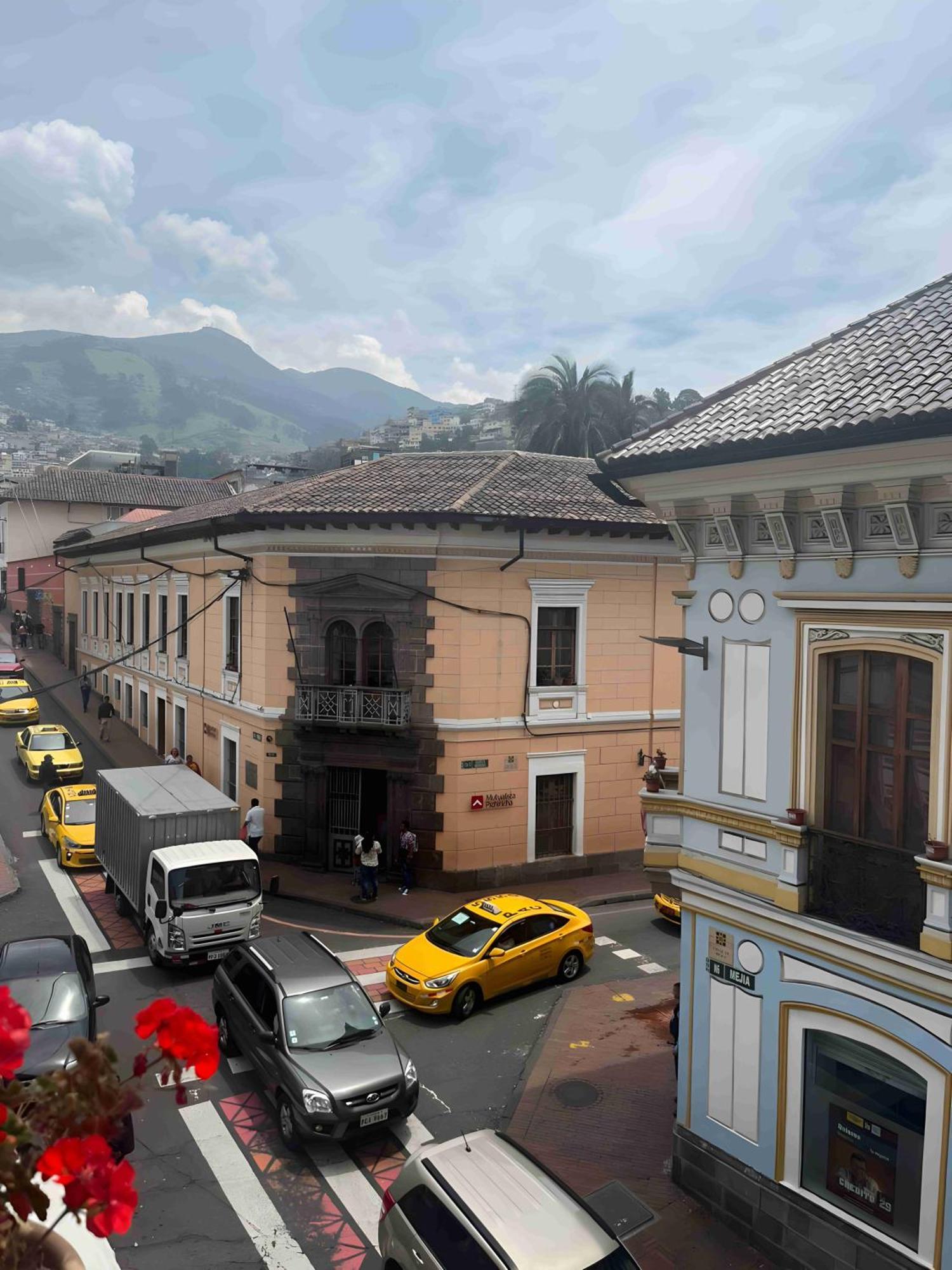 Casa Colonial Quito Hotel Ngoại thất bức ảnh